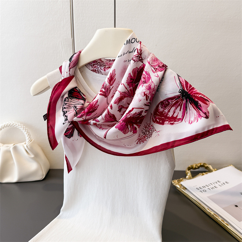 Vintage Butterfly Sketch Squar - огляд і ціна Ascot Neck Scarf