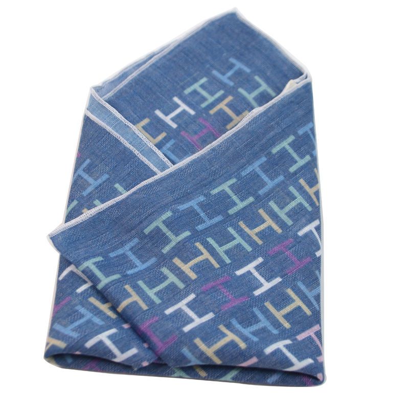 Men's Square Scarf with Button - огляд і ціна Ascot Neck Scarf