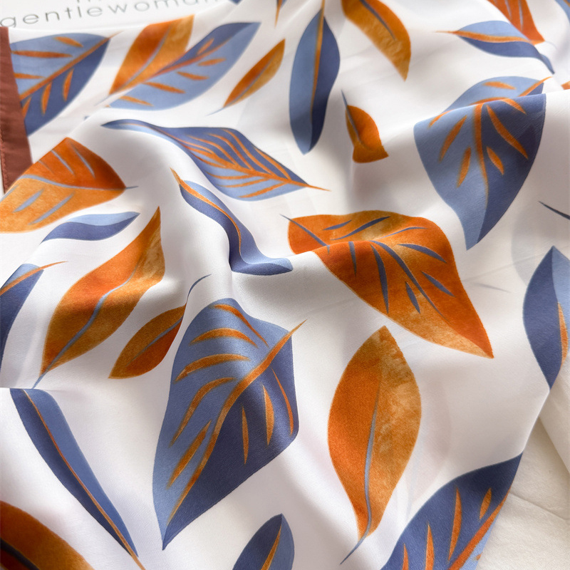 Luxury Brand Print 70cm Square - огляд і ціна Face Scarf Mask