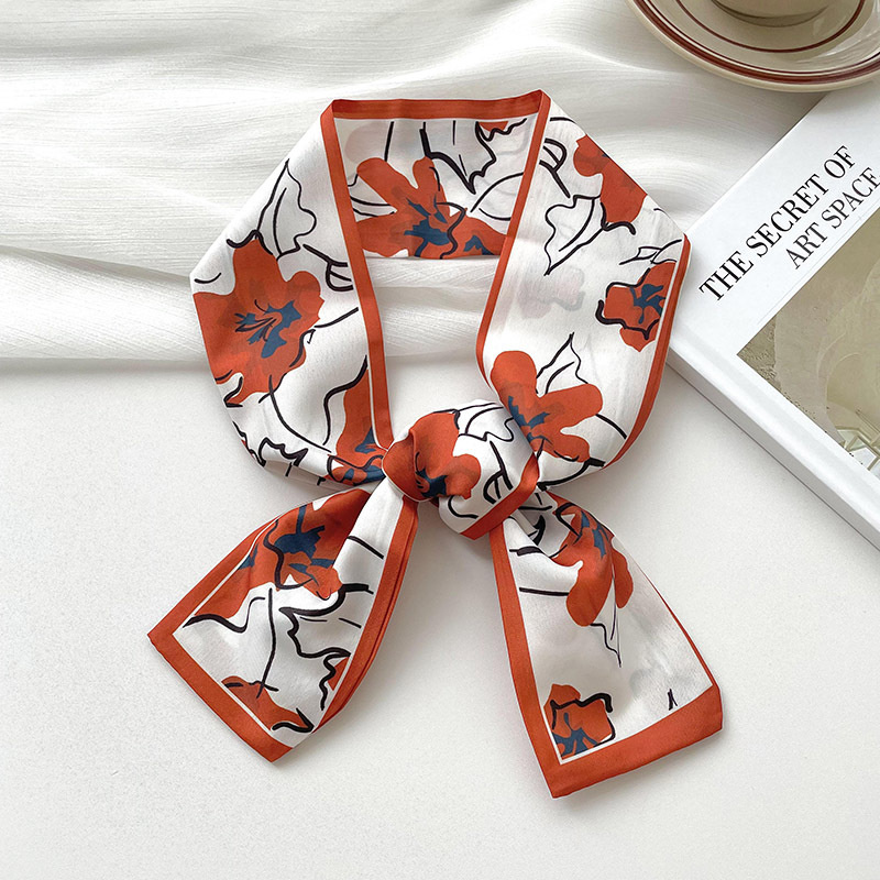 New luxury Brand Model Small S - огляд і ціна Face Scarf Mask
